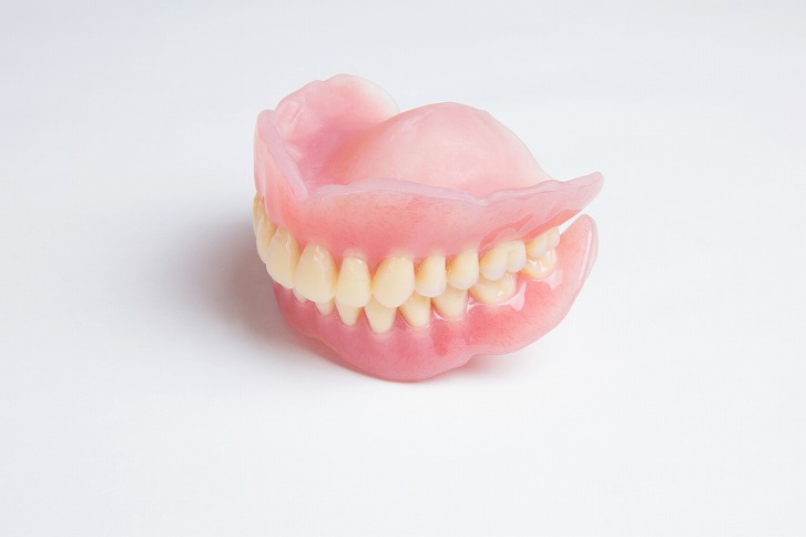 レジン床義歯(保険適用)