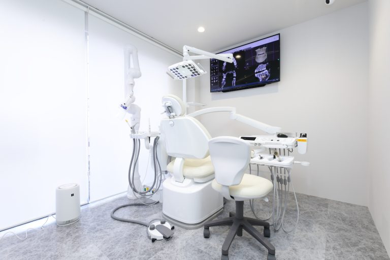 全室完全個室のリラックスした空間で歯科治療をご提供